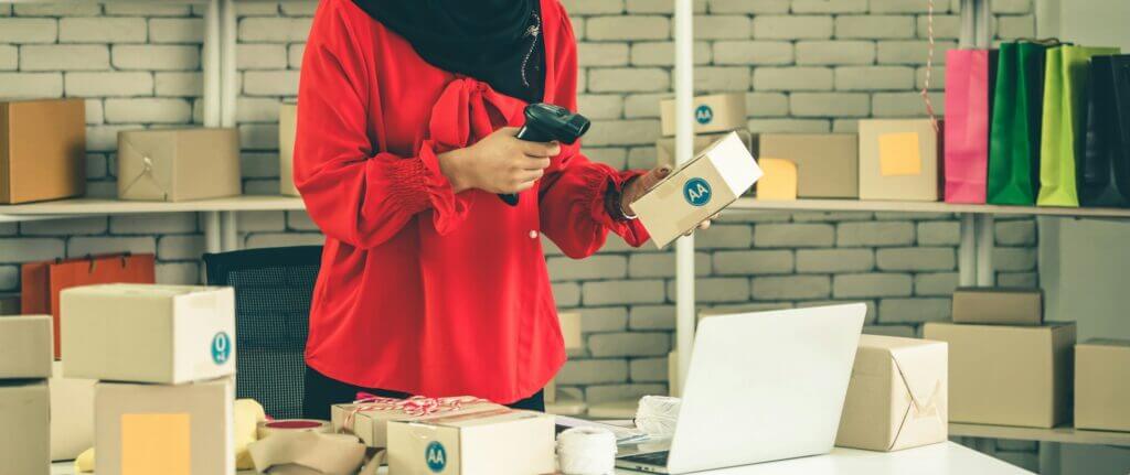 marketing warehouse logistics online shopping ecommerce delivery retail small business